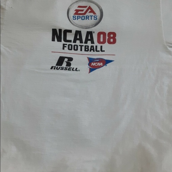 GameStop t-shirt - Picture 2 of 3